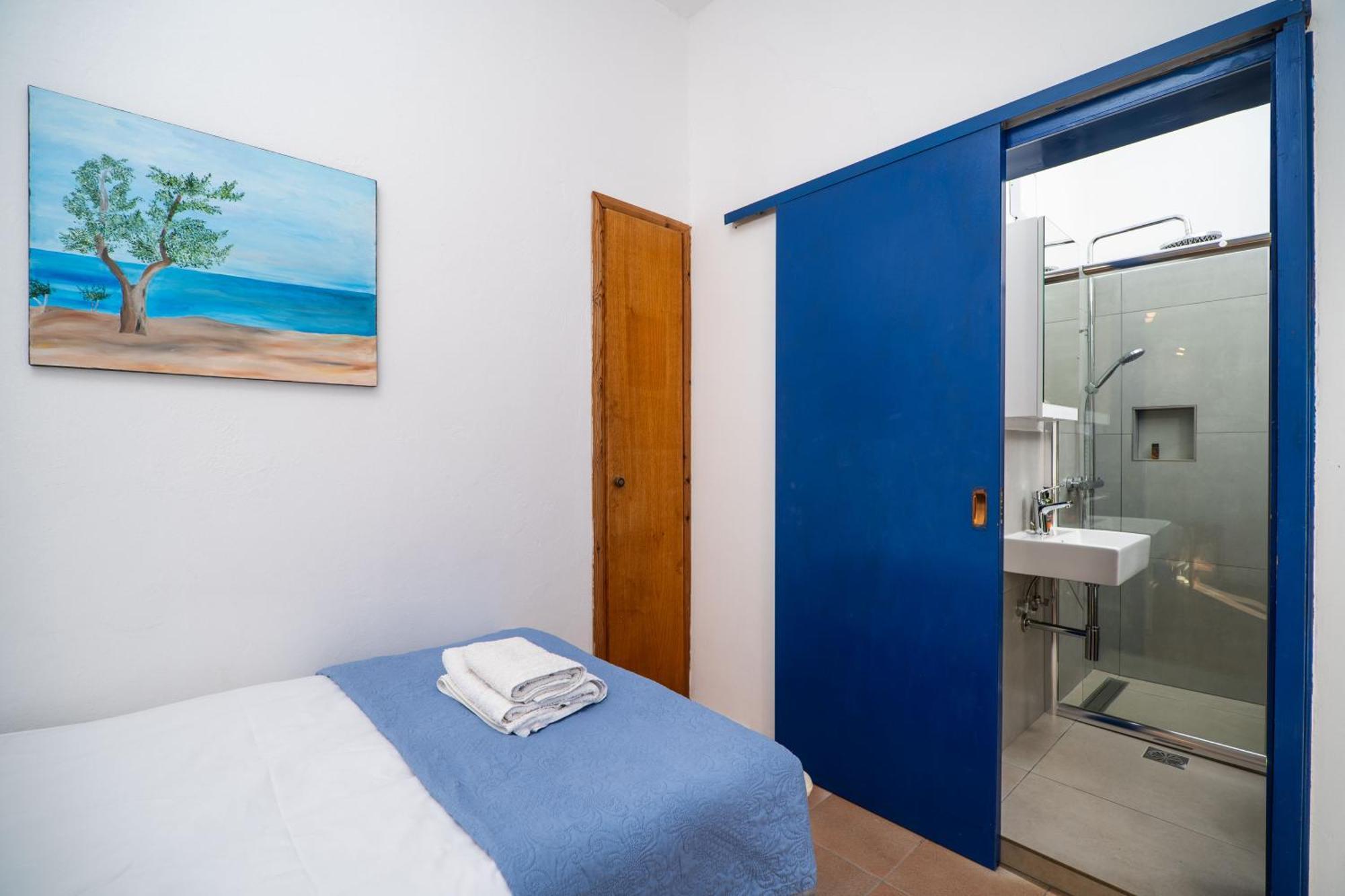 Babis & Popi Rooms And Studios Frangocastelo Bagian luar foto