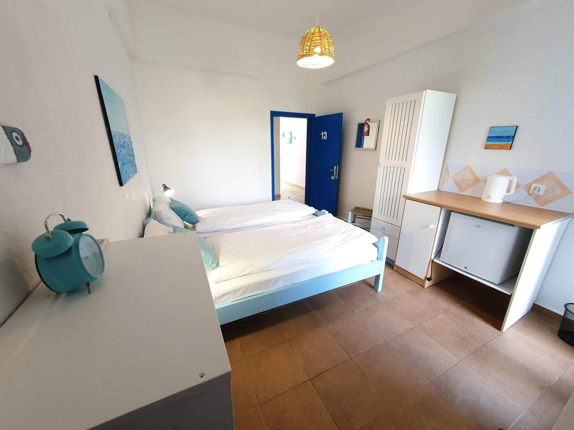 Babis & Popi Rooms And Studios Frangocastelo Bagian luar foto